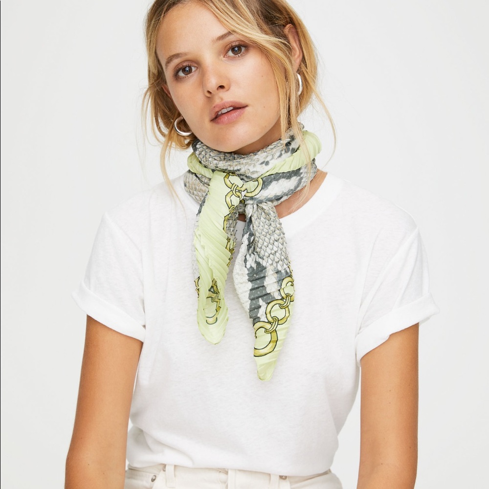 Aritzia Snakeskin pleated scarf